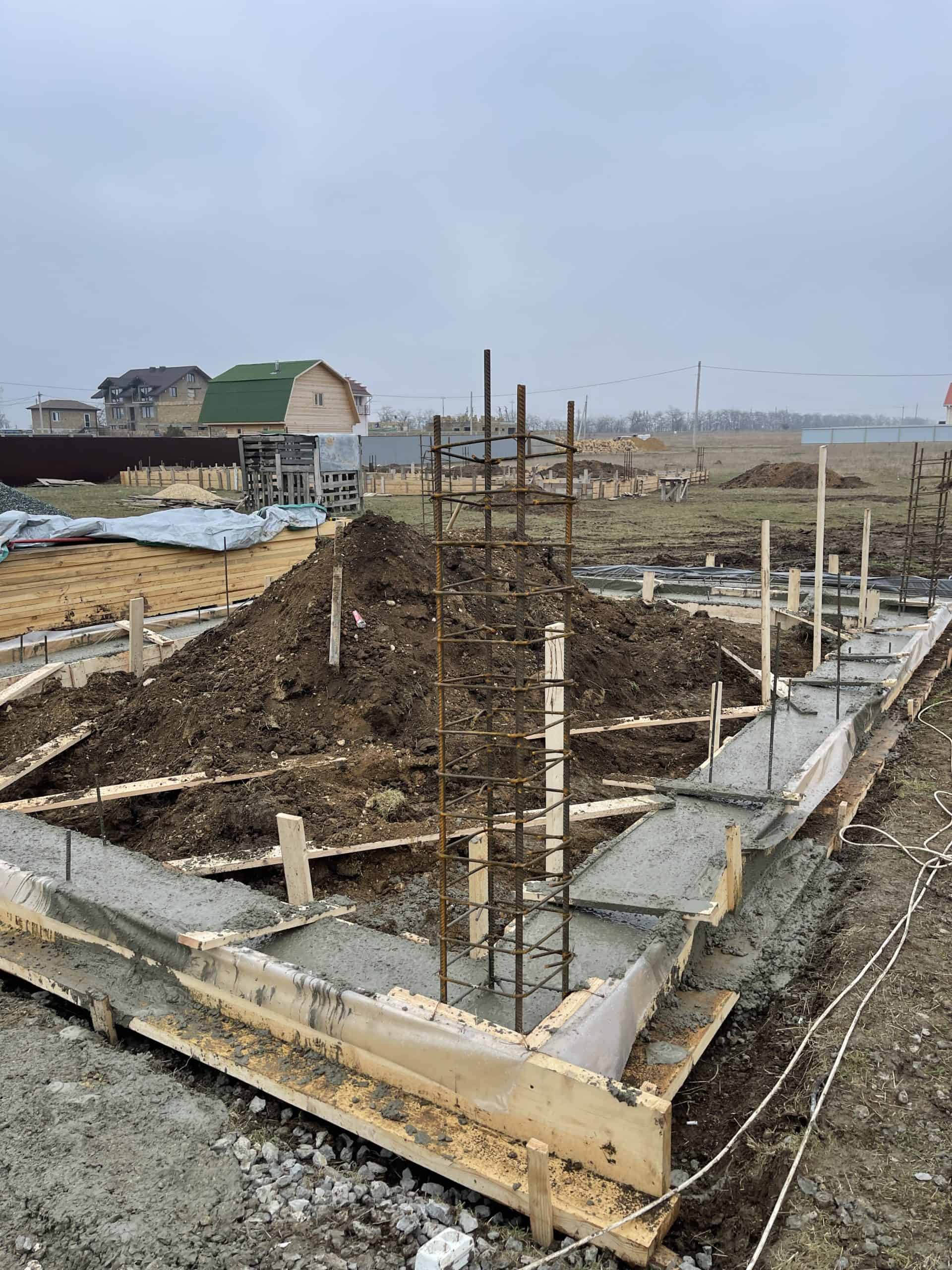 Строительство гаража из блоков в Симферопольском районе, полуострова Крым