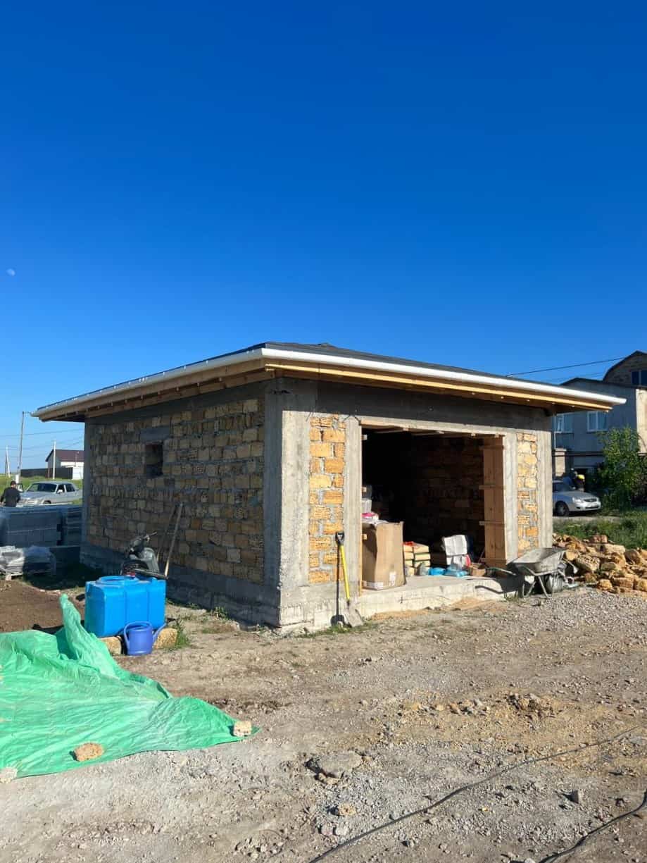 Строительство гаража из блоков, в Симферопольском районе, полуострова Крым